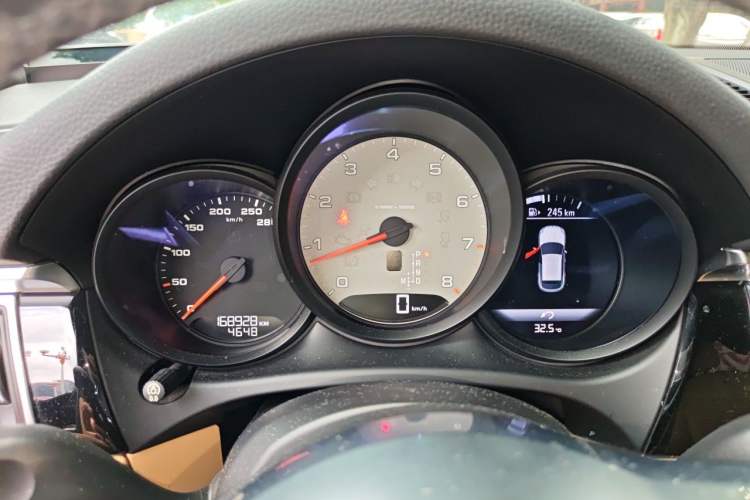 Used Porsche Macan 2017 Macan S 3.0T Instrument Cluster