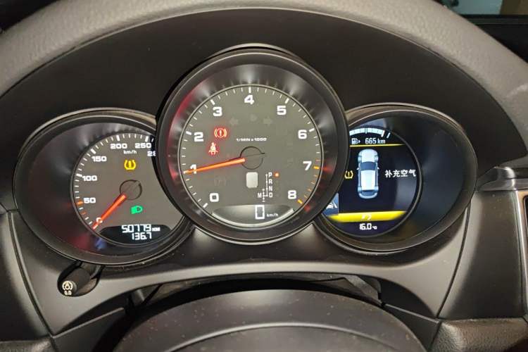 Used Porsche Macan 2017 Macan 2.0T Instrument Cluster