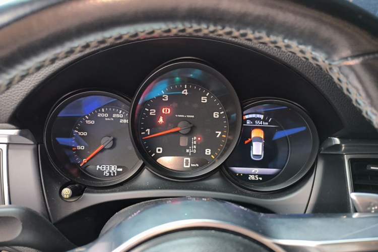 Used Porsche Macan 2017 Macan 2.0T Instrument Cluster