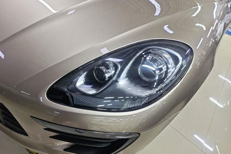 Used Porsche Macan 2017 Macan 2.0T Left Front Headlight