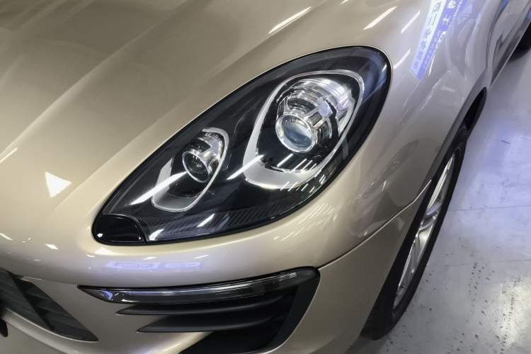 Used Porsche Macan 2017 Macan 2.0T Left Front Headlight