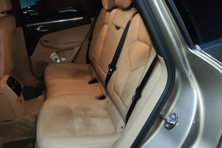 Used Porsche Macan 2017 Macan 2.0T Left Rear Seat