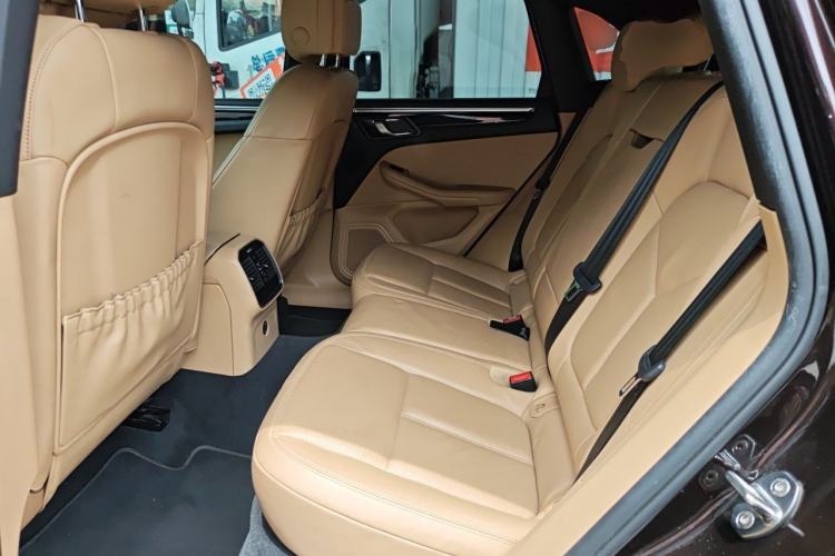 Used Porsche Macan 2017 Macan S 3.0T Left Rear Seat