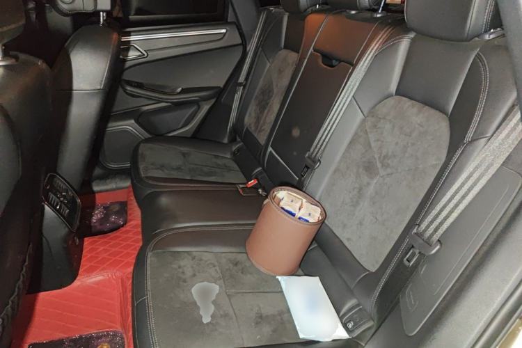 Used Porsche Macan 2017 Macan 2.0T Left Rear Seat