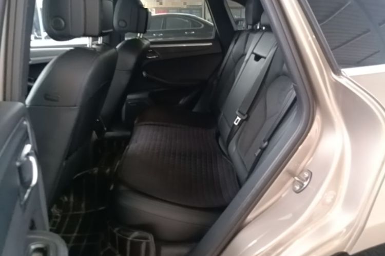 Used Porsche Macan 2017 Macan 2.0T Left Rear Seat