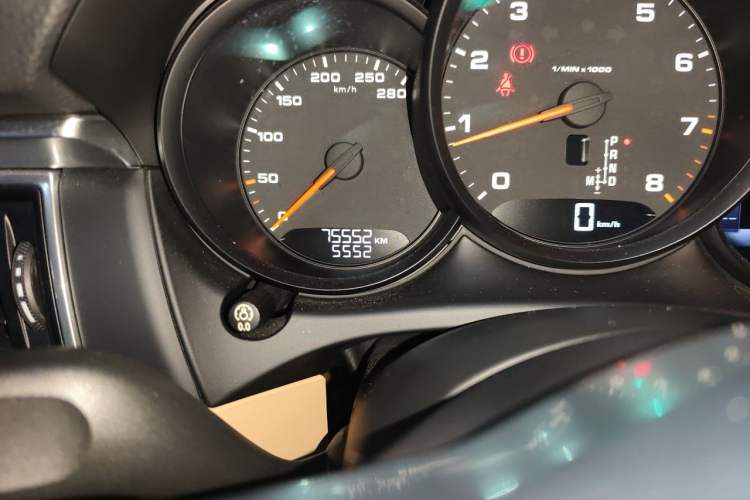 Used Porsche Macan 2017 Macan 2.0T Odometer Close Up