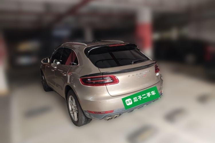 Used Porsche Macan 2017 Macan 2.0T Rear Left 45 Deg