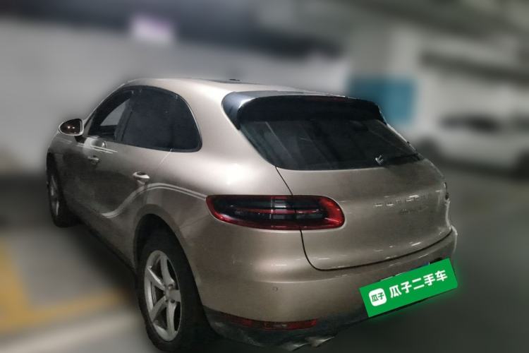 Used Porsche Macan 2017 Macan 2.0T Rear Left 45 Deg