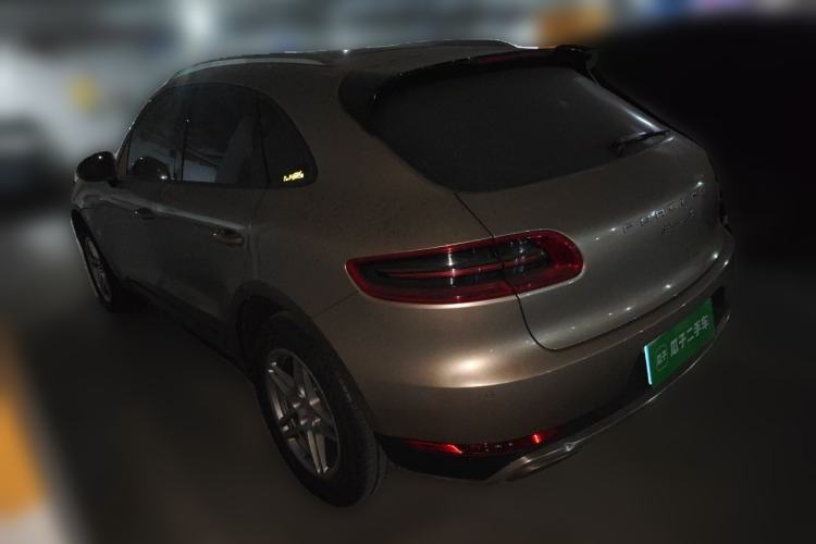 Used Porsche Macan 2017 Macan 2.0T Rear Left 45 Deg