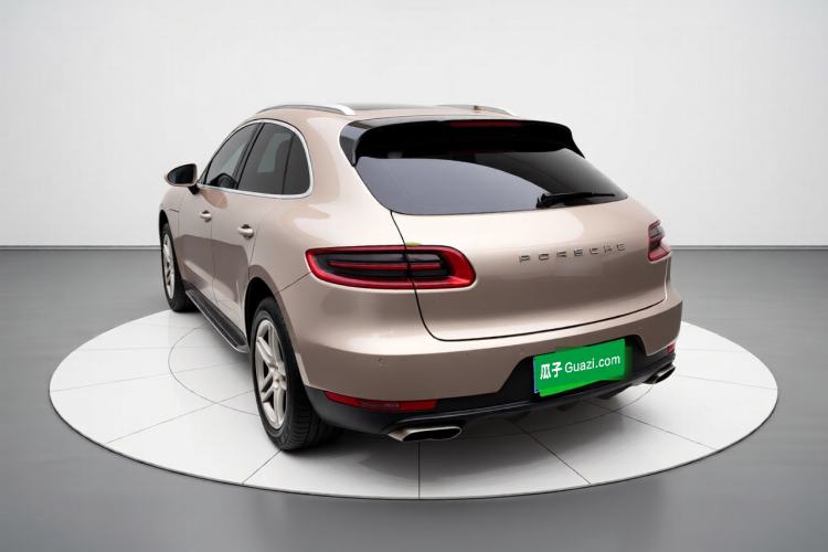 Used Porsche Macan 2017 Macan 2.0T Rear Left 45 Deg