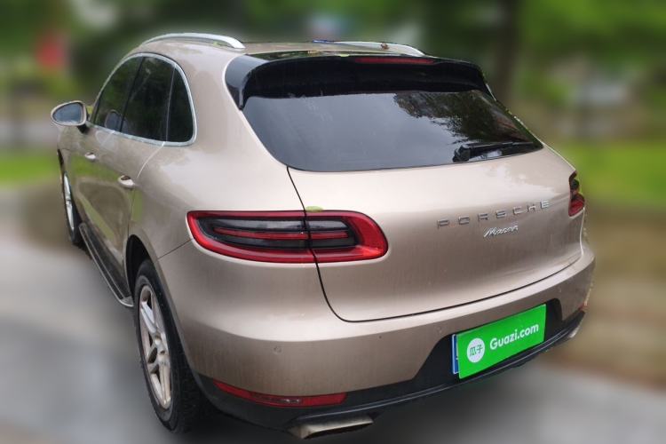 Used Porsche Macan 2017 Macan 2.0T Rear Left 45 Deg