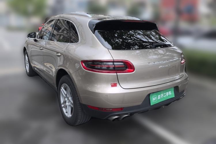 Used Porsche Macan 2017 Macan 2.0T Rear Left 45 Deg
