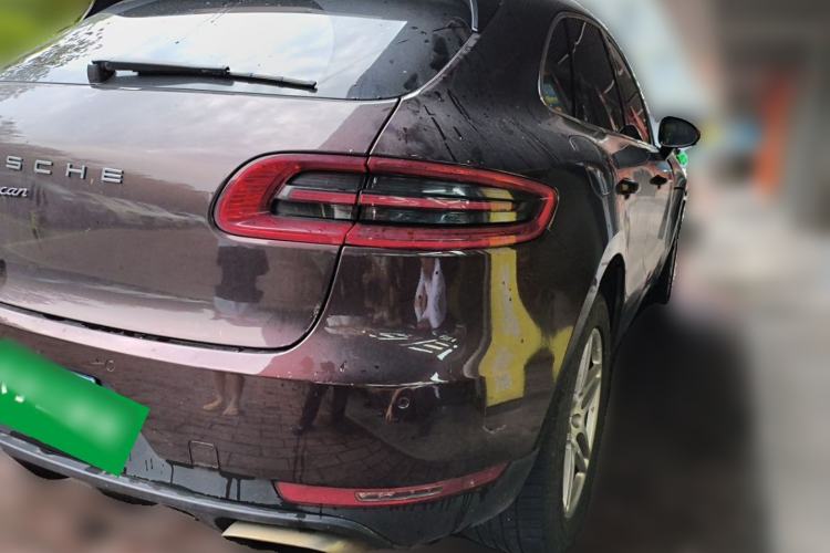 Used Porsche Macan 2017 Macan 2.0T Rear Right 45 Deg