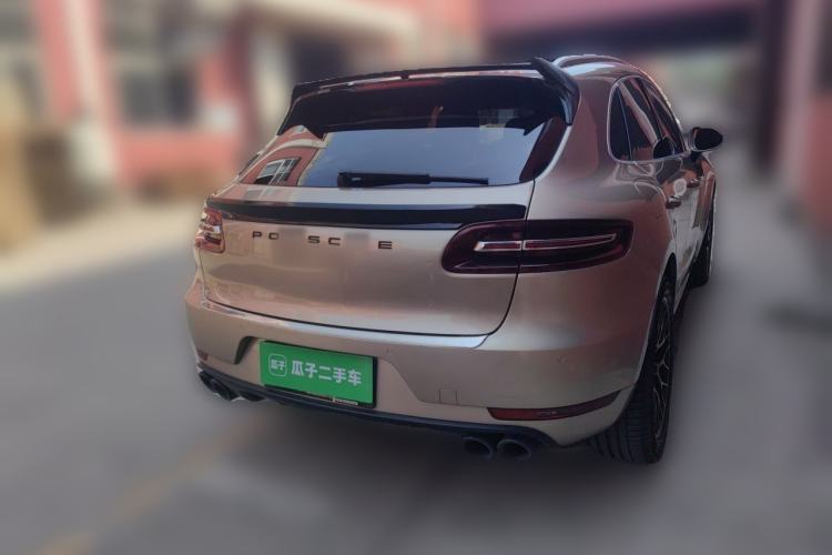 Used Porsche Macan 2017 Macan GTS 3.0T Rear Right 45 Deg