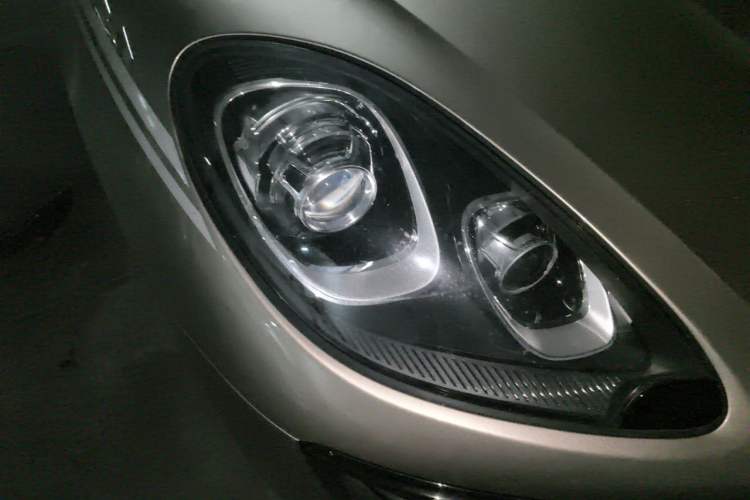 Used Porsche Macan 2017 Macan 2.0T Right Front Headlight