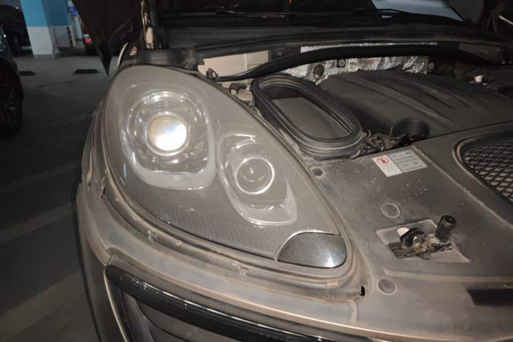 Used Porsche Macan 2017 Macan 2.0T Right Front Headlight