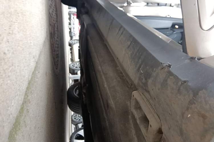 Used Porsche Macan 2017 Macan 2.0T Right Side Sill