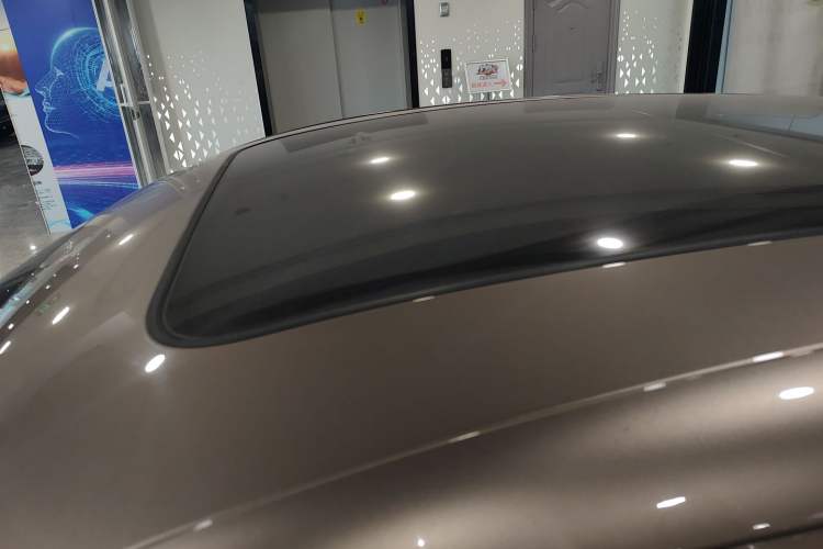 Used Porsche Macan 2017 Macan 2.0T Roof