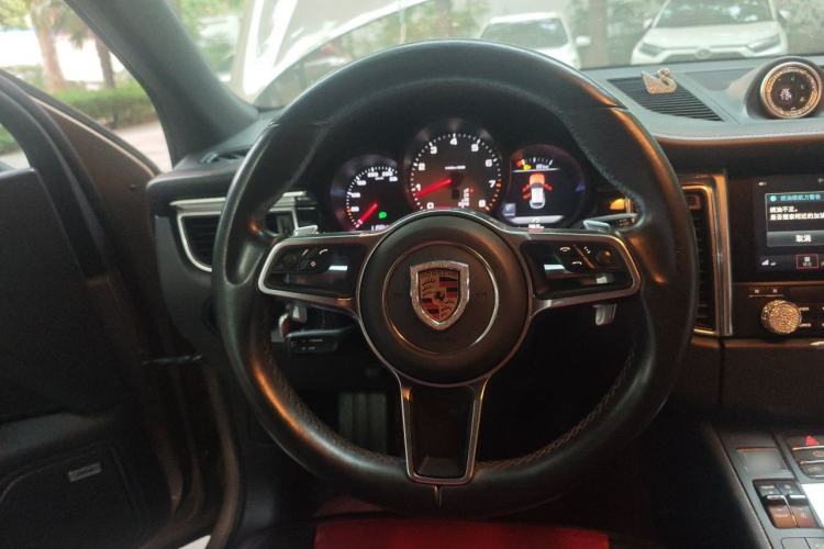 Used Porsche Macan 2017 Macan S 3.0T Steering Wheel