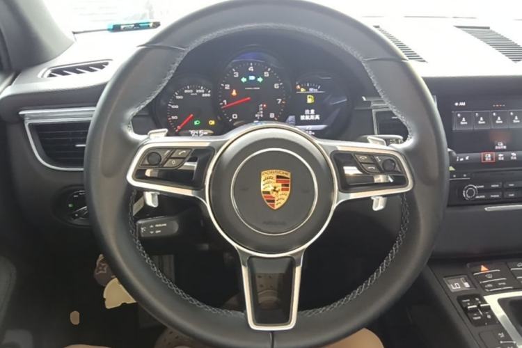 Used Porsche Macan 2017 Macan 2.0T Steering Wheel