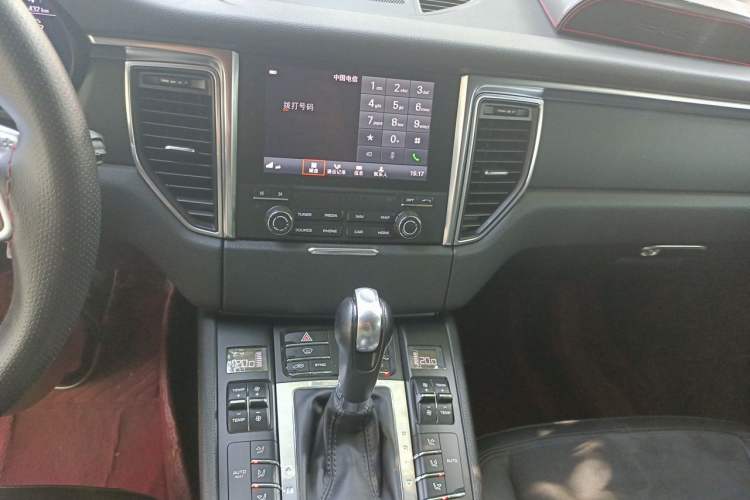Used Porsche Macan 2017 Macan 2.0T Audio And AC Panel