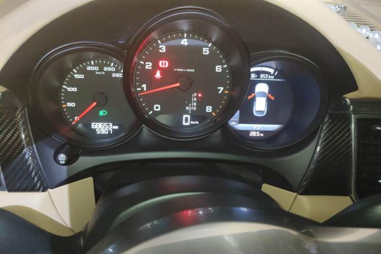 Used Porsche Macan 2017 Macan 2.0T Instrument Cluster