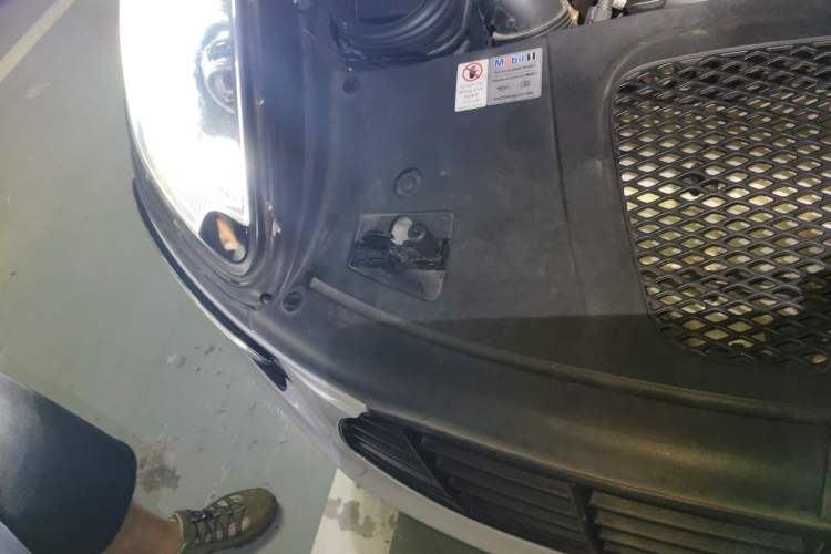 Used Porsche Macan 2017 Macan 2.0T Right Front Headlight