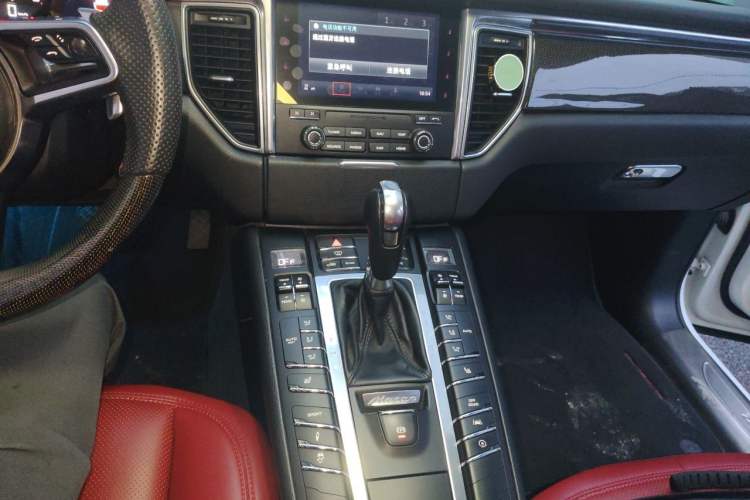 Used Porsche Macan 2017 Macan 2.0T Audio And AC Panel