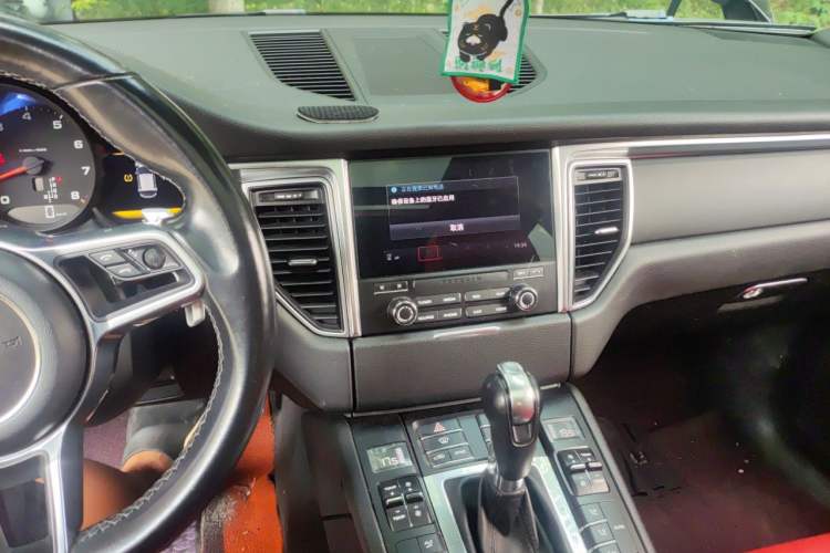 Used Porsche Macan 2017 Macan 2.0T Audio And AC Panel
