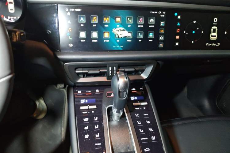 Used Porsche Macan 2017 Macan S 3.0T Audio And AC Panel