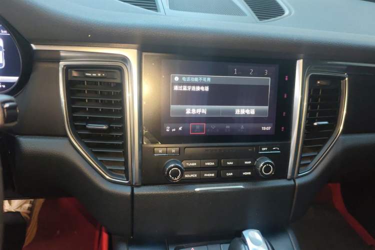 Used Porsche Macan 2017 Macan 2.0T Audio And AC Panel