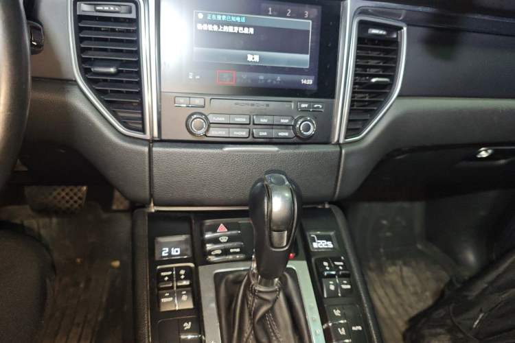 Used Porsche Macan 2017 Macan 2.0T Audio And AC Panel