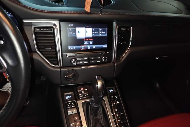 Used Porsche Macan 2017 Macan 2.0T Audio And AC Panel