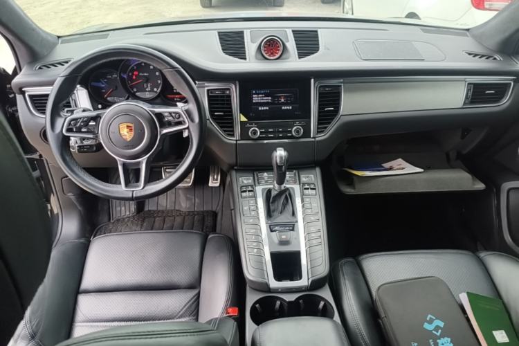 Used Porsche Macan 2017 Macan Turbo 3.6T Center Console
