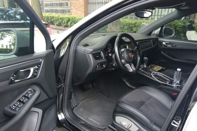 Used Porsche Macan 2017 Macan 2.0T Driver Seat
