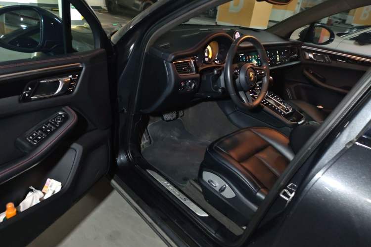 Used Porsche Macan 2017 Macan S 3.0T Driver Seat
