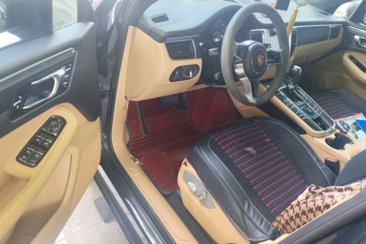 Used Porsche Macan 2017 Macan 2.0T Driver Seat
