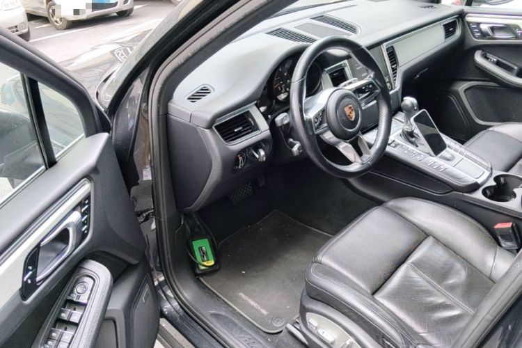 Used Porsche Macan 2017 Macan 2.0T Driver Seat