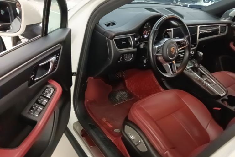 Used Porsche Macan 2017 Macan 2.0T Driver Seat