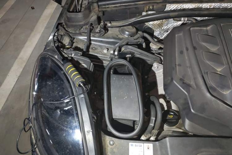 Used Porsche Macan 2017 Macan S 3.0T Engine Bay Right