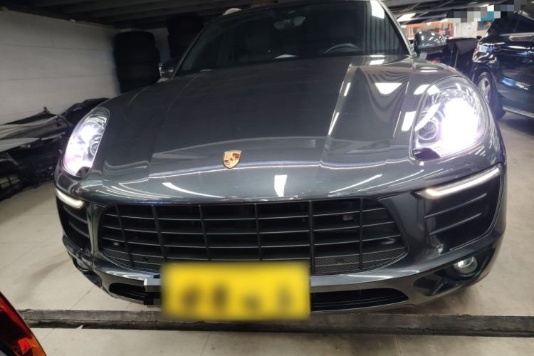 Used Porsche Macan 2017 Macan S 3.0T Front