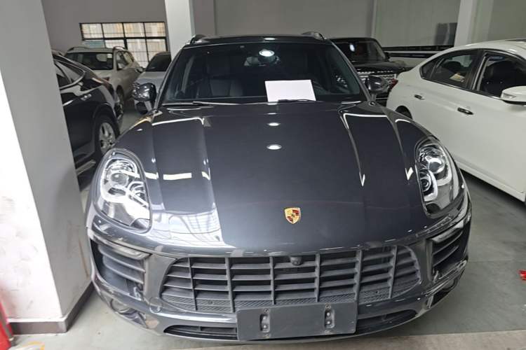 Used Porsche Macan 2017 Macan 2.0T Front