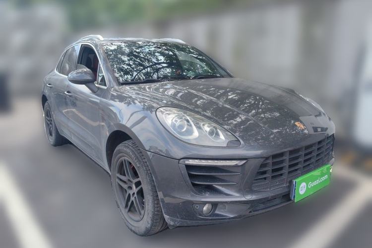 Used Porsche Macan 2017 Macan S 3.0T Front Right 45 Deg