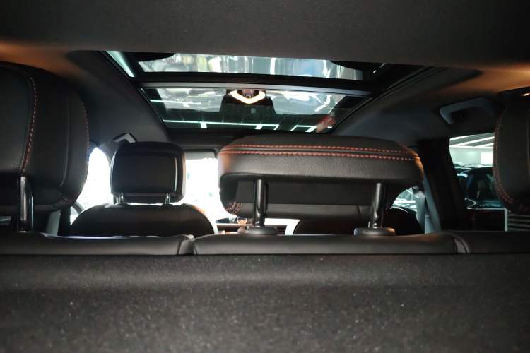 Used Porsche Macan 2017 Macan S 3.0T Headliner