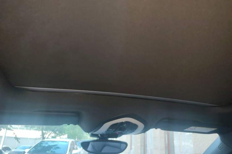 Used Porsche Macan 2017 Macan 2.0T Headliner