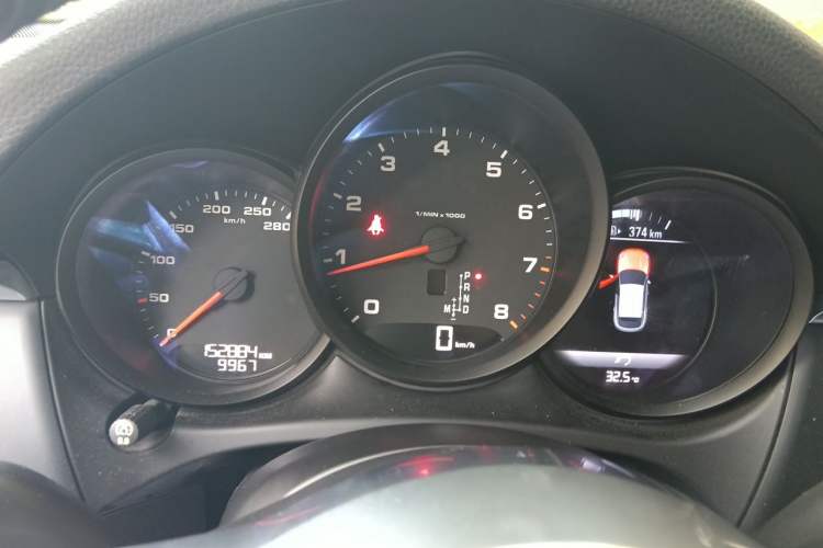 Used Porsche Macan 2017 Macan 2.0T Instrument Cluster