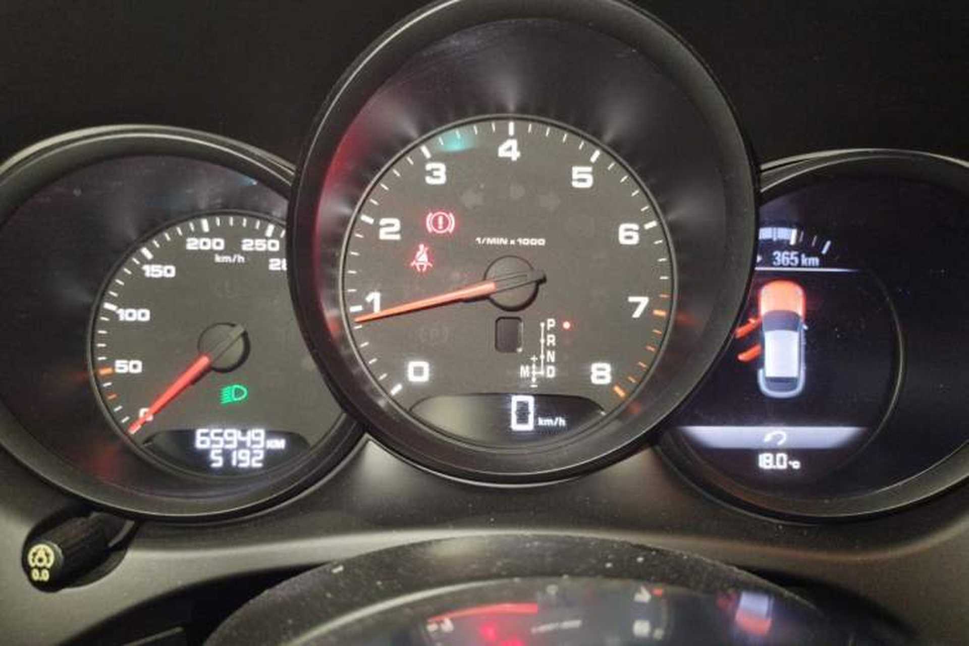 Used Porsche Macan 2017 Macan 2.0T Instrument Cluster
