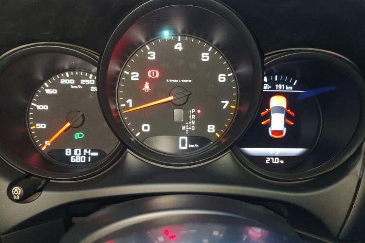 Used Porsche Macan 2017 Macan 2.0T Instrument Cluster