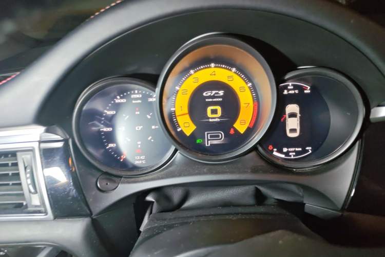 Used Porsche Macan 2017 Macan S 3.0T Instrument Cluster