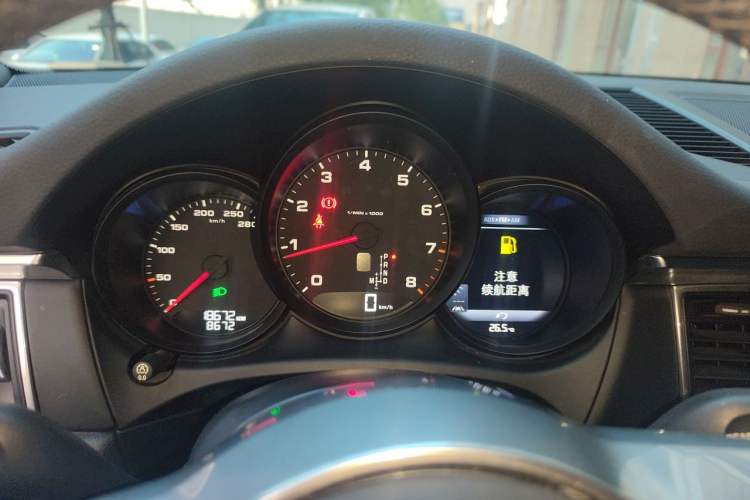 Used Porsche Macan 2017 Macan 2.0T Instrument Cluster